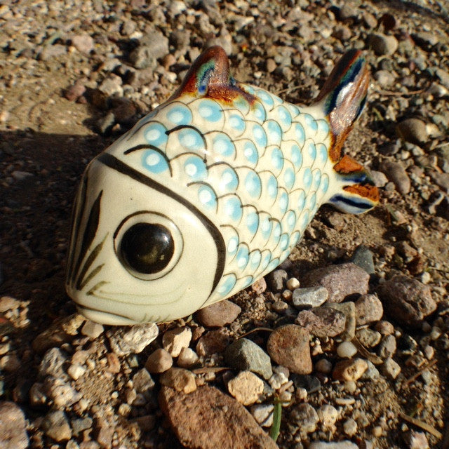 Ken Edwards Small Fish (KE.E24) – Ken Edwards Pottery